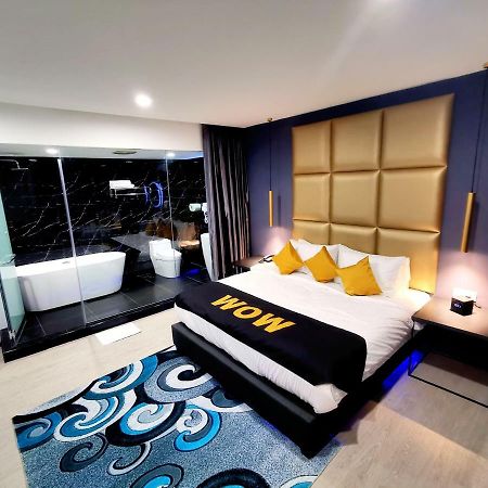 Wow Hotel Penang George Town Esterno foto