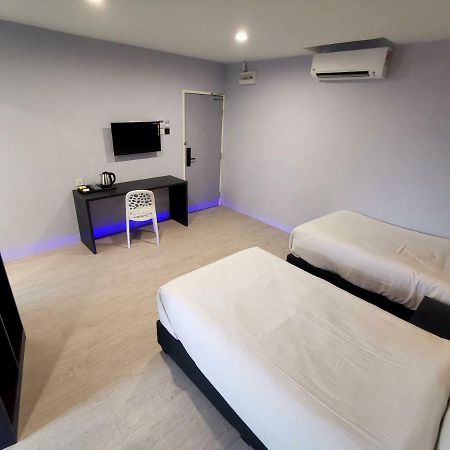 Wow Hotel Penang George Town Esterno foto