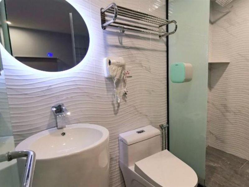 Wow Hotel Penang George Town Esterno foto