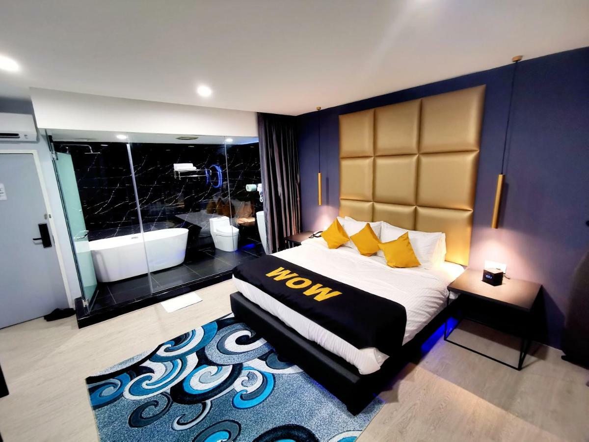 Wow Hotel Penang George Town Esterno foto