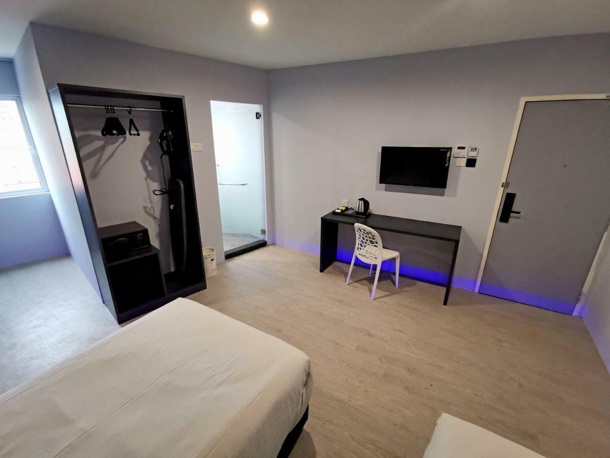 Wow Hotel Penang George Town Esterno foto